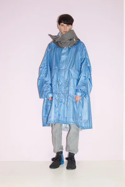 Look 11